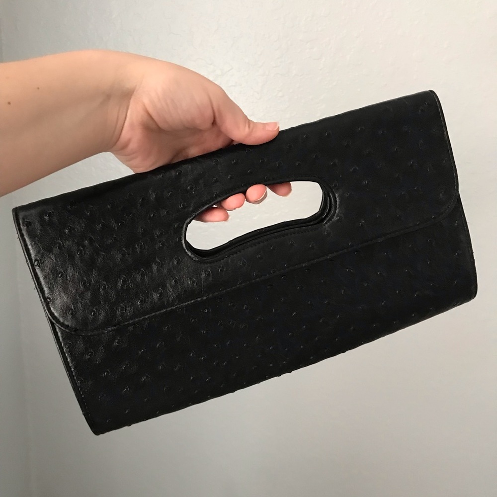 Cato 🖤 Women’s Handbag 👜 Vegan Ostrich Clutch Purse, Black, like new condition